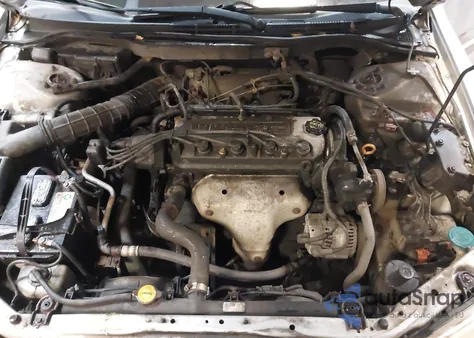 2001 Honda Accord 2.3 Ex из США, поврежденный, VIN 1HGCG55631A136784